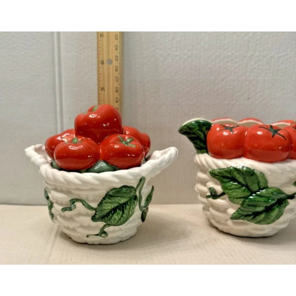 FITZ & FLOYD Tomatoes On The Vine SUGAR BOWL and CREAMER SET Vintage 1992 MINT